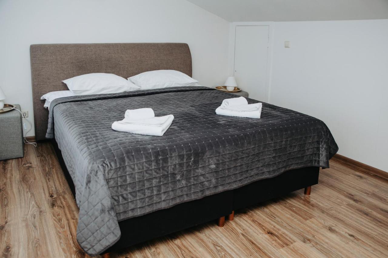 Verslo Klase-Easy To Stay Panevezys Ngoại thất bức ảnh