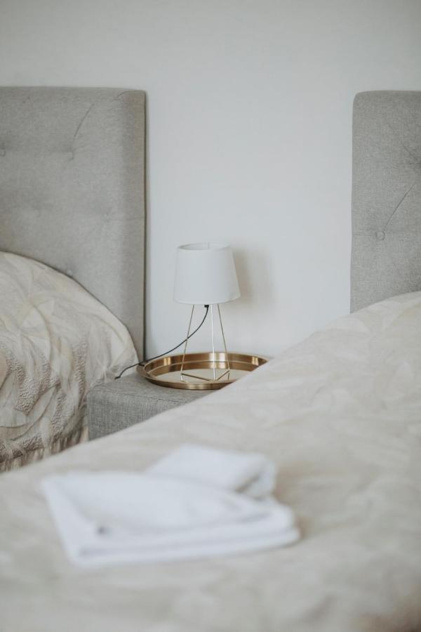 Verslo Klase-Easy To Stay Panevezys Ngoại thất bức ảnh