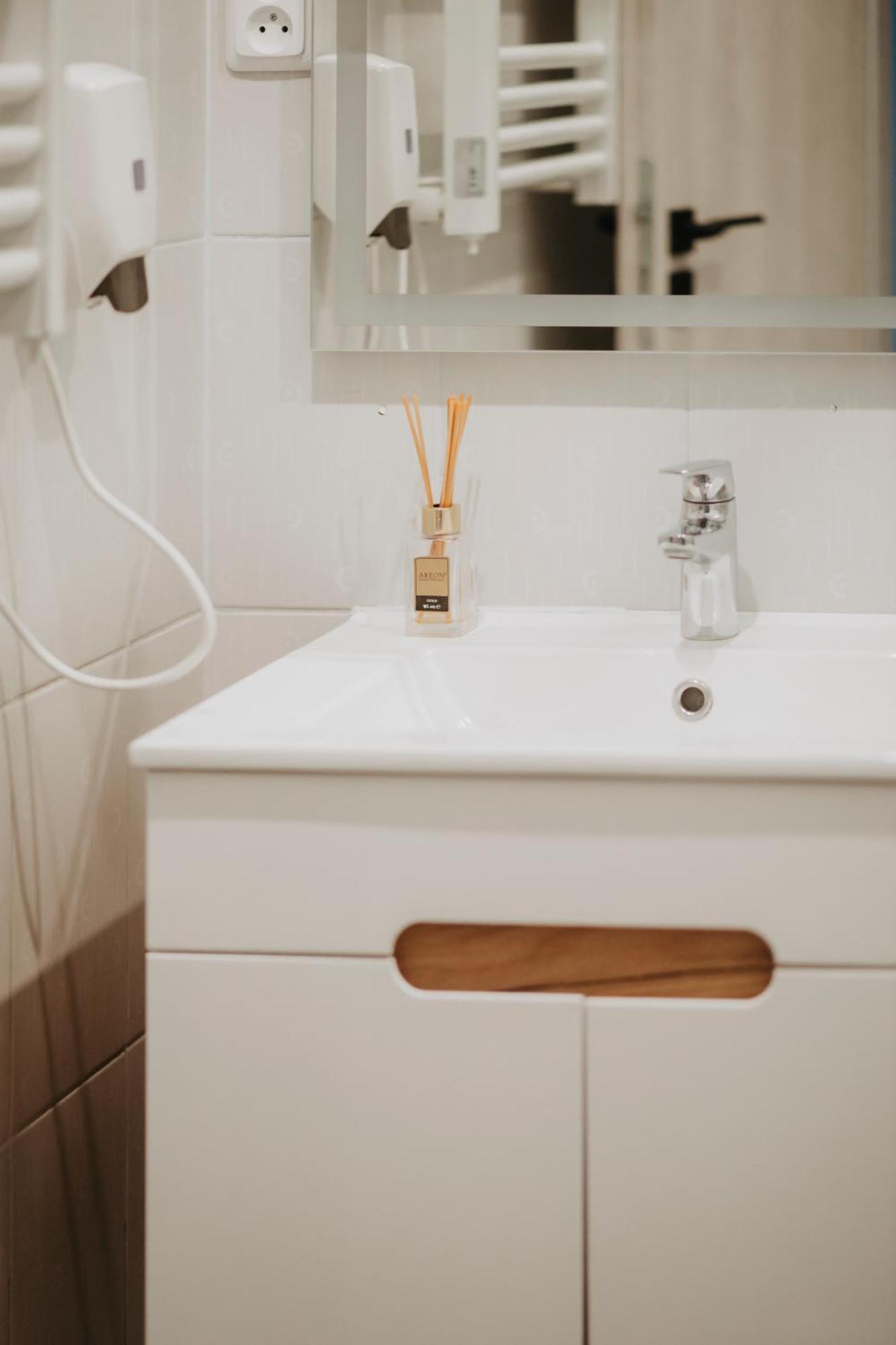 Verslo Klase-Easy To Stay Panevezys Ngoại thất bức ảnh